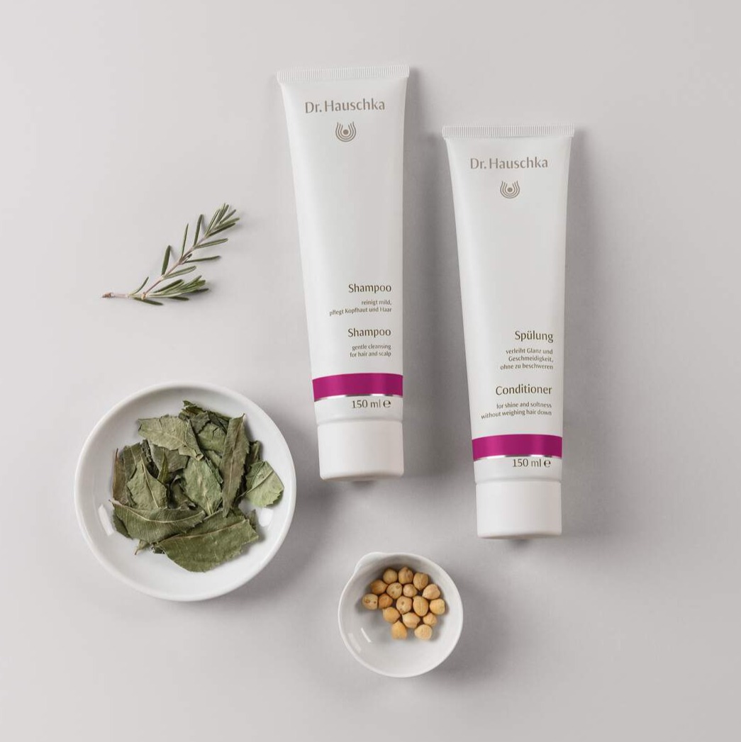 Bild 1 – Die neue Dr. Hauschka Haarpflege